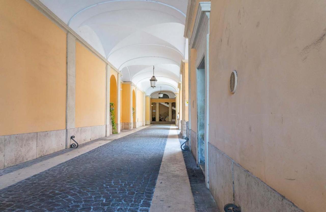Piazza Venezia Charming & Bright Apartment Rome Buitenkant foto